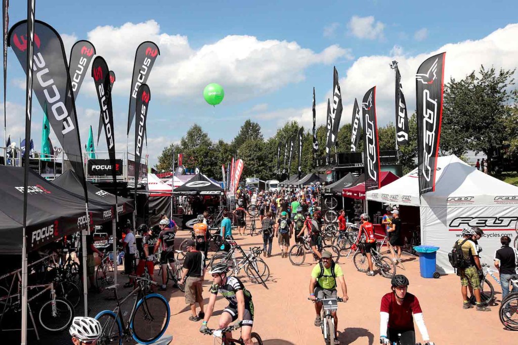 1-eurobikedemo_annou